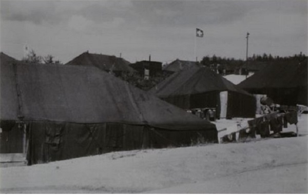 <1953~1954년 당시 판문점 스위스 캠프 모습. - 출처 : 페터 스트라우만(Peter Straumann) 제공/Sammlung Korea, BiG(기산플라츠 도서관)>