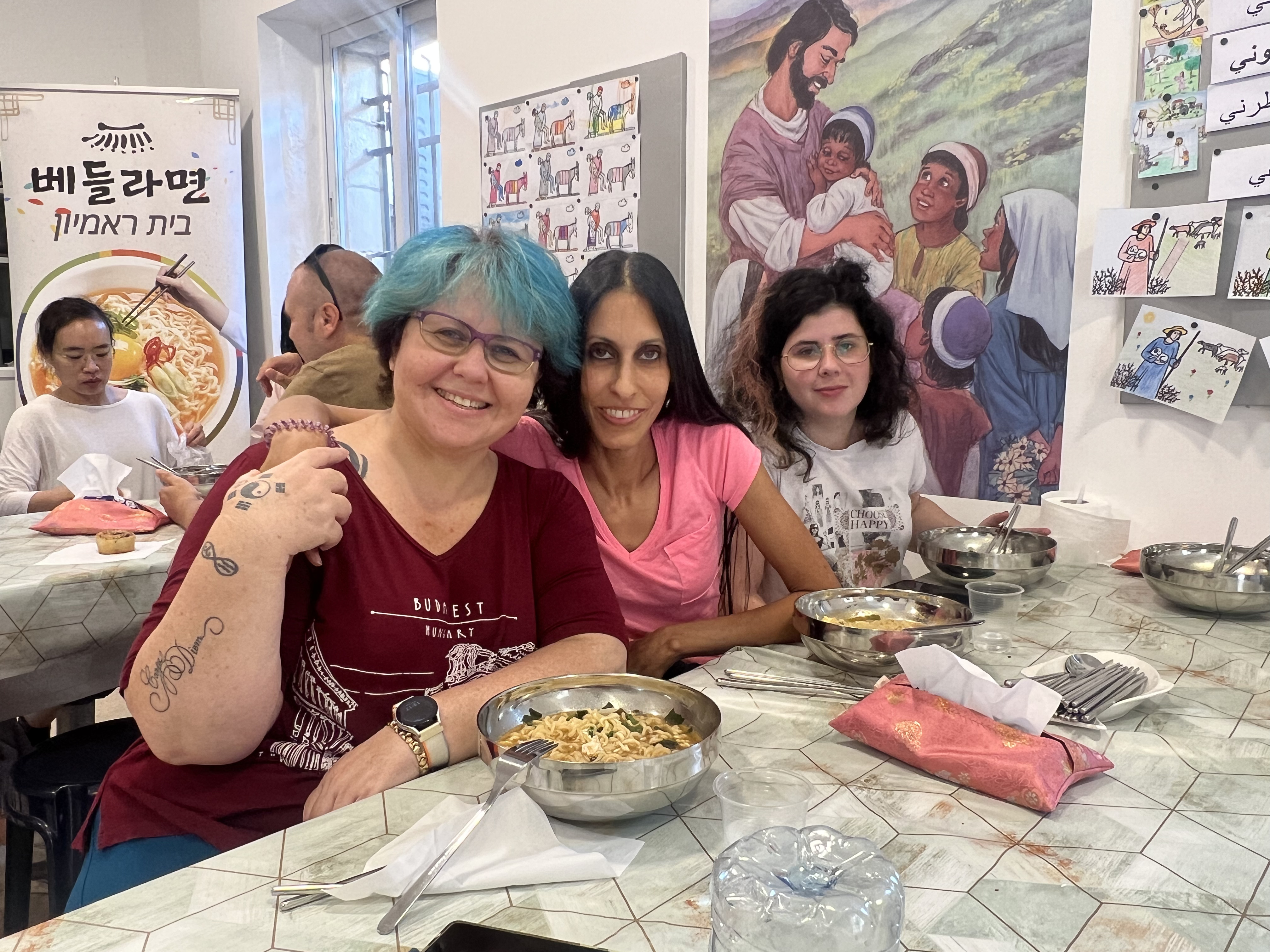 Rita made a visit to Bethel Ramyeon with her friend Hilla (middle) and daughter Oraya (right)