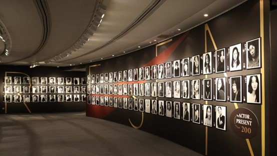 The photo exhibition with 200 representative actors of Korea