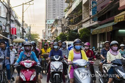 베트남 '오토바이 사랑' 4명중 3명 보유…우버 오토바이도 등장