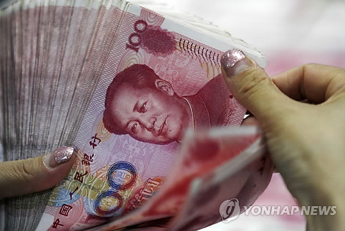 중국 위안화 가치 0.9% 절하…6.6375위안 고시(속보)