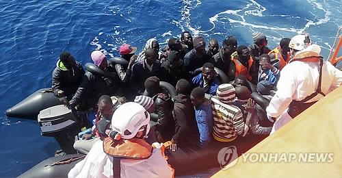 EU, 쇠락의 전조?…작년 사상 처음으로 '사망자>출생자'