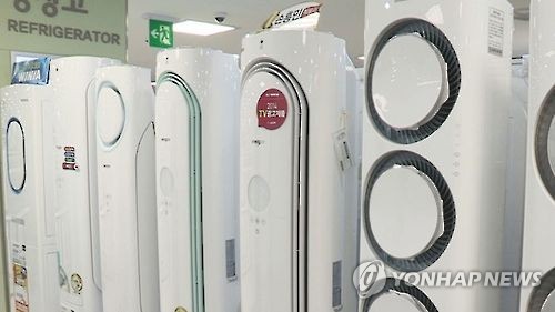 폭염에 에어컨 등 여름용품 '불티'(종합)