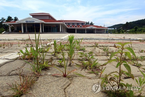 금강산관광 중단 8년…관광 재개 기대마저 사라져