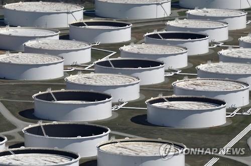 국제유가, 공급 과잉 우려에 급락…WTI 4.4%↓