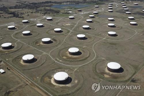 국제유가, 공급과잉 우려에 하락…WTI 1.6%↓