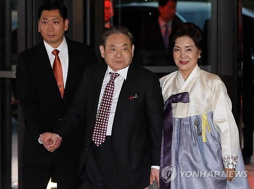 이건희 삼성 회장 부부 주식재산 올 들어 1조6천억원 불어나