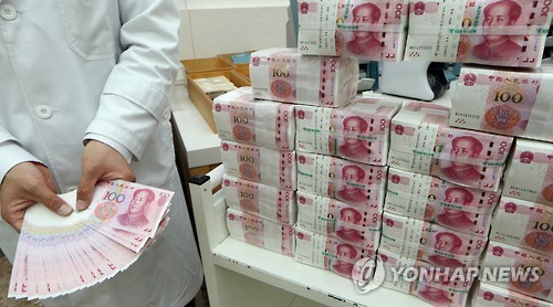 중국 위안화 가치 0.43% 절하…6.6543위안 고시(속보)