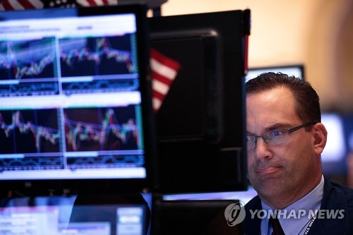 뉴욕증시 국제유가 급락 속 혼조…다우 0.12% 하락 마감