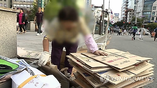 노인들도 '열정페이' 심각…월 보수 10년 넘게 20만원