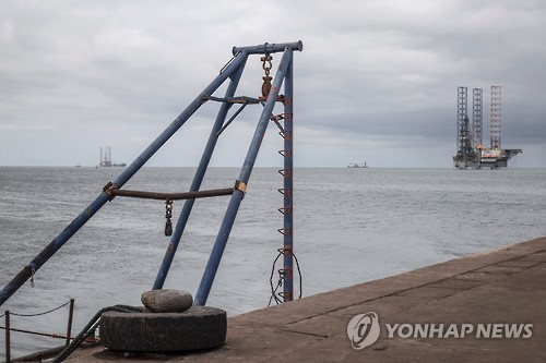 국제유가, 달러 약세속 상승…WTI 0.89%↑
