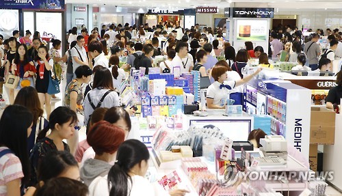면세업계, 신규 입찰 앞두고 관광객 유치 강화