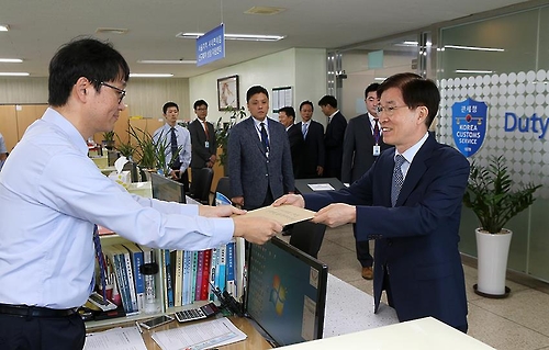 서울 면세점 특허 5곳 신청…'강남대전' 개막
