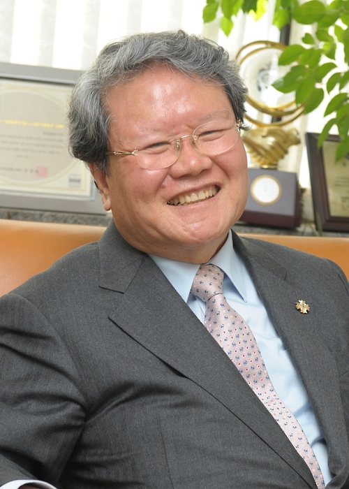 구연찬 장암칼스 대표 