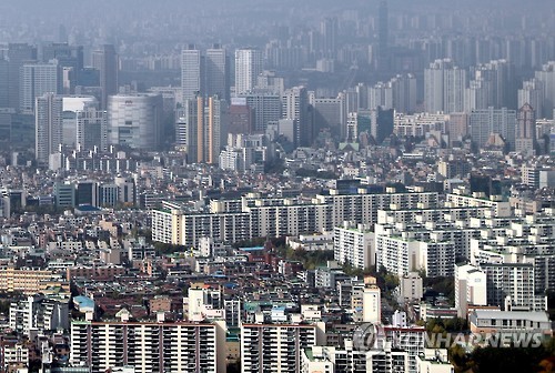 현실과 동떨어진 정책 남발하는 '금수저' 경제관료들