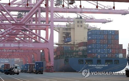 10월 수출 419억달러로 작년比 3.2%↓…車파업·노트7단종 영향