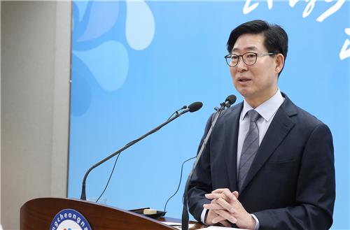 충남 3대 무상교육 시작…수업료·급식비·교복 지원(종합)