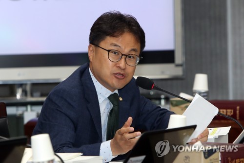당정청, 신용카드 소득공제 3년 연장키로…공제율·한도 그대로(종합)
