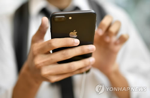삼성·화웨이 스마트폰 매출 격차 좁혀져…