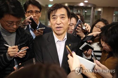 연준도 돌아섰다…경기 먹구름에 중앙은행들 속속 방향 선회