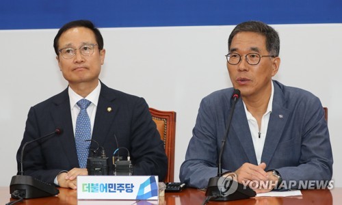 한국노총 찾은 홍영표 