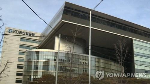 아시아나항공 유동성 위기에 전격 사퇴 '강수' 둔 박삼구(종합)