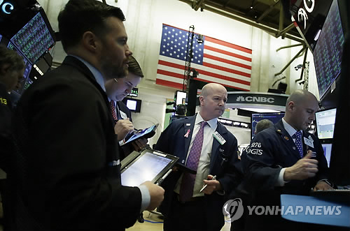 뉴욕증시, 3M 블랙먼데이 이후 최악…다우, 0.51% 하락 마감